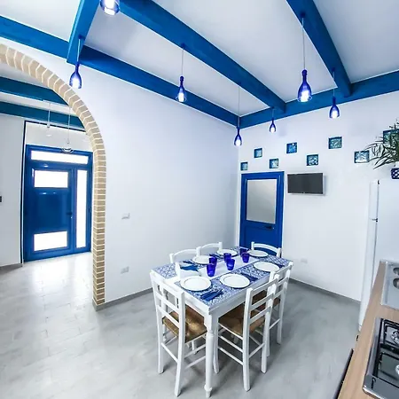 Corallo Blu Salento * مارينا دي مانكافيسا